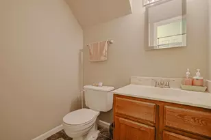 3S094 Timber Dr, Warrenville, IL 60555 - Photo 11