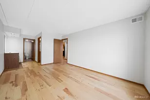 13240 W Circle Dr Pkwy, Crestwood, IL 60418 - Photo 15