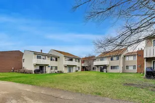 400 Bayside Dr, Palatine, IL 60074 - Photo 21