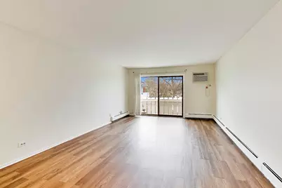 400 Bayside Drive #5, Palatine, IL 60074 - Photo 5