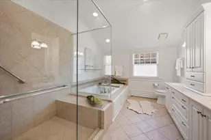 [Address not provided], Winnetka, IL 60093 - Photo 33