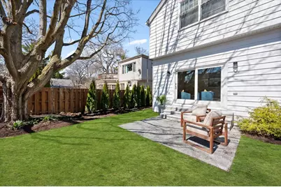 [Address not provided], Winnetka, IL 60093 - Photo 35