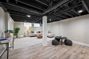 [Address not provided], Winnetka, IL 60093 - Photo 37