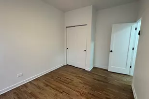 2156 W Arthur Ave, Chicago, IL 60645 - Photo 7