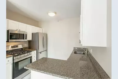 600 N Dearborn Street #1207, Chicago, IL 60654 - Photo 3