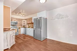 721 Tipperary Ct, Schaumburg, IL 60193 - Photo 9