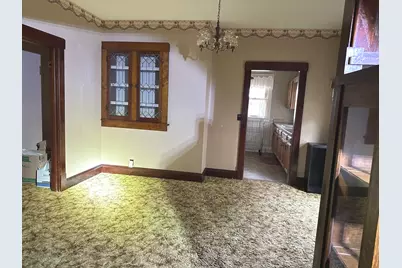 303 S Pleasant Street, Princeton, IL 61356 - Photo 9