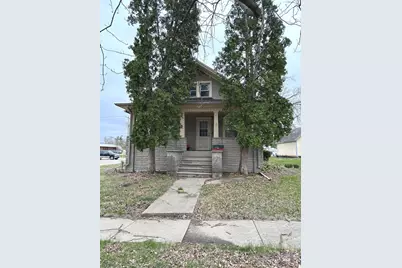 303 S Pleasant Street, Princeton, IL 61356 - Photo 1