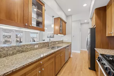 3755 N Racine Avenue #3C, Chicago, IL 60613 - Photo 9