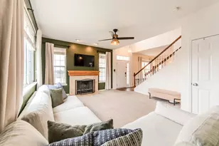 1103 Hampton Ln, Yorkville, IL 60560 - Photo 9