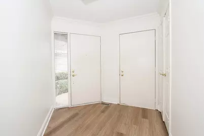 [Address not provided], Lake Barrington, IL 60010 - Photo 5