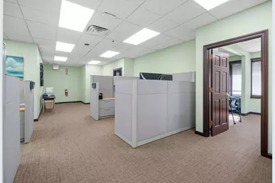 1477 Barclay Boulevard, Buffalo Grove, IL 60089 - Photo 25