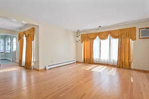 1121 N Northwest Hwy, Park Ridge, IL 60068 - Photo 7