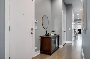 1017 N California Ave, Chicago, IL 60622 - Photo 21