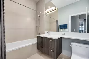 1017 N California Ave, Chicago, IL 60622 - Photo 19