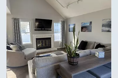 525 Lasalle Lane, Buffalo Grove, IL 60089 - Photo 3