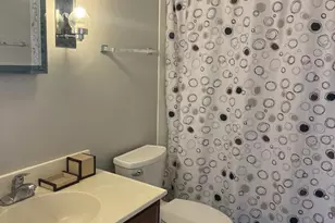 525 Lasalle Ln, Buffalo Grove, IL 60089 - Photo 19