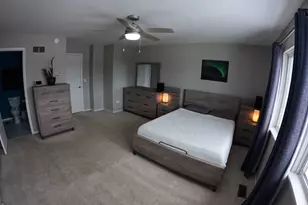 525 Lasalle Ln, Buffalo Grove, IL 60089 - Photo 9