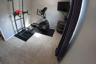 525 Lasalle Ln, Buffalo Grove, IL 60089 - Photo 17