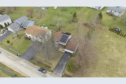 508 Pembroke Road SW, Poplar Grove, IL 61065 - Photo 23