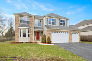 10999 Manhattan Dr, Huntley, IL 60142 - Photo 3