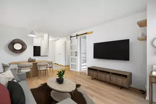 4343 N Clarendon Ave, Chicago, IL 60613 - Photo 3