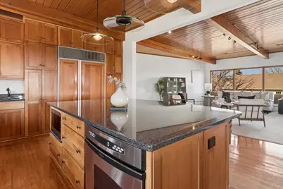 615 Robin Ridge, Elgin, IL 60123 - Photo 11