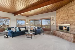 615 Robin Ridge, Elgin, IL 60123 - Photo 17