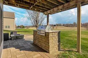 847 Stonegate Dr, Belvidere, IL 61008 - Photo 47