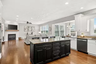 847 Stonegate Dr, Belvidere, IL 61008 - Photo 15