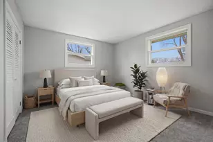 249 Shawnee Dr, Carol Stream, IL 60188 - Photo 21