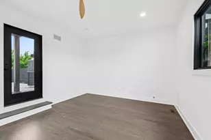 1021 N Wood St, Chicago, IL 60622 - Photo 27