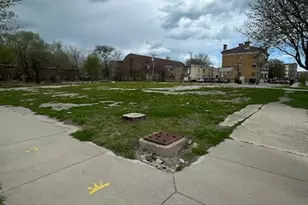 4401 S Wabash Ave, Chicago, IL 60653 - Photo 1