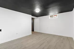 7545 Beloit Ave, Bridgeview, IL 60455 - Photo 23