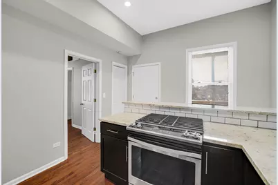 2333 W Montana Street, Chicago, IL 60647 - Photo 5