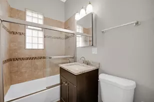 2333 W Montana St, Chicago, IL 60647 - Photo 13