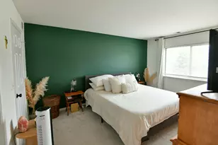 5690 Delaware Ave, Gurnee, IL 60031 - Photo 11