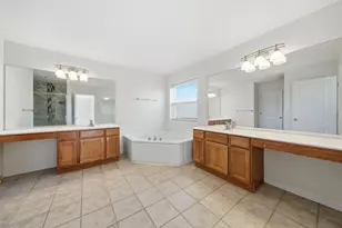 402 Marshall Ash St, Bolingbrook, IL 60490 - Photo 13