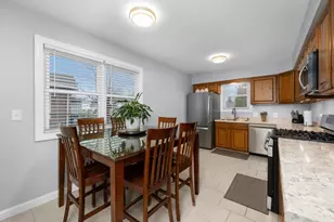 925 12th Ave, Moline, IL 61265 - Photo 13