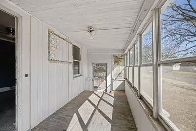 2441 21st Avenue, Rock Island, IL 61201 - Photo 15