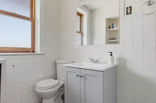 5464 S Woodlawn Ave, Chicago, IL 60615 - Photo 11