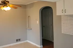 165 E 119th St, Chicago, IL 60628 - Photo 21