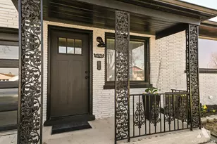 10701 S Harding Ave, Chicago, IL 60655 - Photo 7