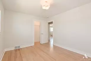 10701 S Harding Ave, Chicago, IL 60655 - Photo 29