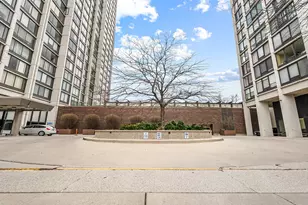 5455 N Sheridan Rd, Chicago, IL 60640 - Photo 19