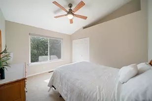 1126 Vista Dr, Gurnee, IL 60031 - Photo 25