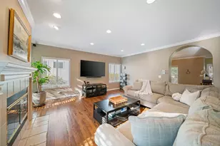 1126 Vista Dr, Gurnee, IL 60031 - Photo 9