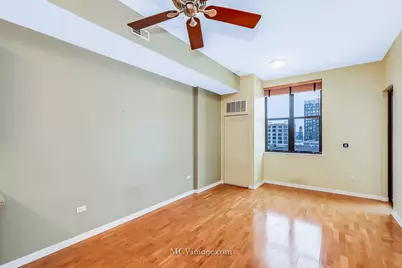 [Address not provided], Chicago, IL 60605 - Photo 9