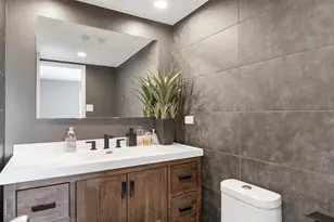 8359 W Addison St, Chicago, IL 60634 - Photo 19