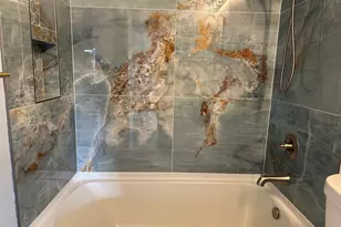 [Address not provided], Glenview, IL 60025 - Photo 19